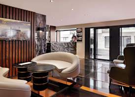 Shining Star Hotel 4