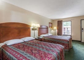 Days Inn by Wyndham Camp Springs Andrews AFB 4