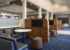 Courtyard by Marriott San Mateo Foster City 4