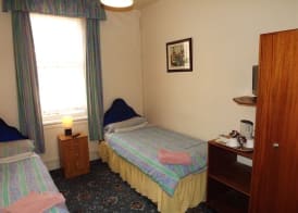 The New Globe Inn 4
