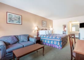 Days Inn by Wyndham Picayune 3