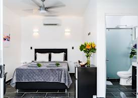 In the Shade Hotel - Coworking - 300Mbit - Adults Only 4