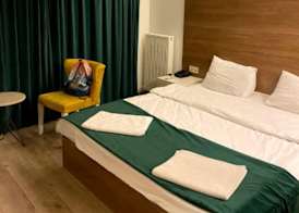Musk hotel 2