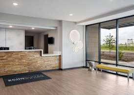 ECHO Suites Extended Stay by Wyndham Indianapolis AmeriPlex 5