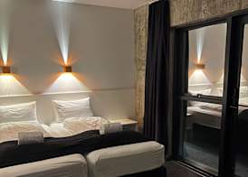 Seljavellir Guesthouse 2