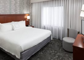 Courtyard by Marriott Miami at Dolphin Mall 5