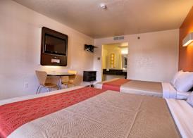 Super 8 by Wyndham Petaluma 5