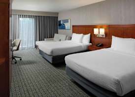 Courtyard by Marriott Waldorf 4