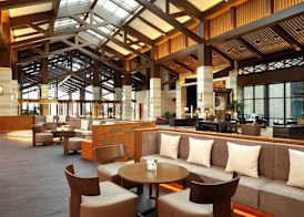 DoubleTree by Hilton Jiaxing 4