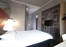Hotel Ibis Cali Granada 5