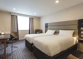 Premier Inn Stevenage North 5