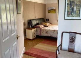Orchard Side Bed and Breakfast 4