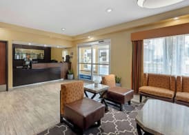 Best Western Greentree Inn & Suites 3