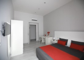 Chiaia Guest House 2