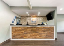 Suburban Studios LaVale - Cumberland 2