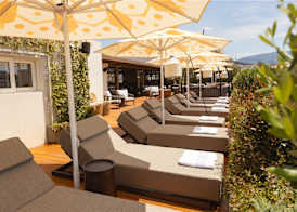 Adia Aluma Athens, Curio Collection By Hilton 2