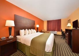 Quality Inn & Suites Grinnell near University 5