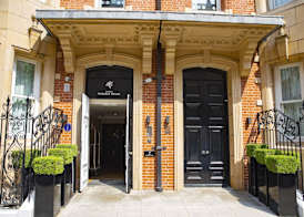 Cheval Phoenix House at Sloane Square 2