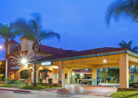 Travelodge by Wyndham Lynwood 5