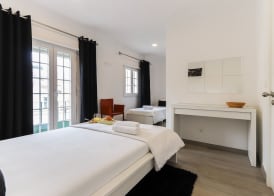 Downtown Palma Suites by Homing 4