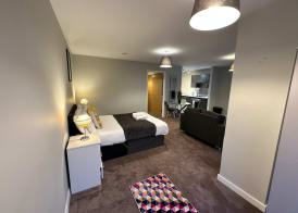Adelphi Wharf Apartments by Beehosting 2