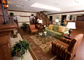 Country Inn & Suites by Radisson, Fredericksburg, VA 4