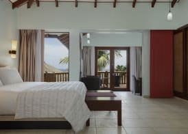 Fisherman’s Cove resort 4