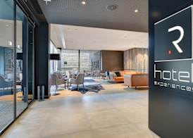 R hotel experiences 3