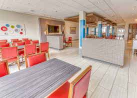 Holiday Inn Express & Suites RANTOUL by IHG 4