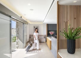 Evi Suites & Villas 4
