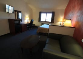SureStay Hotel by Best Western Greenville 4