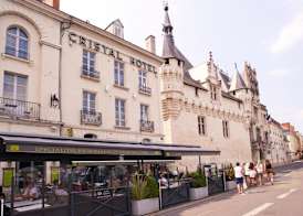 Logis Hôtel Restaurant Cristal 2