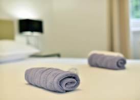 Modern 2bdr Apartment in Old Town- Best Location 5