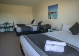 Chermside Court Motel 5