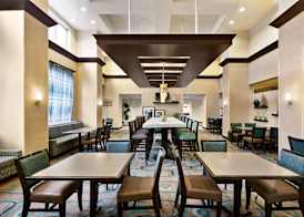 Hampton Inn & Suites Atlanta Airport West/Camp Creek Pkwy 4