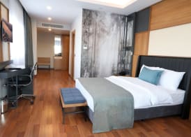 Expoist Hotel 2
