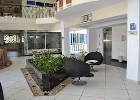 Cowrie Shell Beach Apartments Official 2
