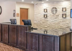 Comfort Inn & Suites San Marcos near Outlet Mall 2