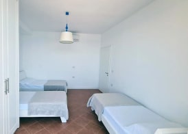 Planet Apartments 3
