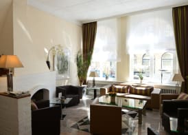 Frühlings-Hotel 4
