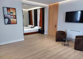 Oxygen Boutique Hotel 5
