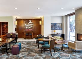 Courtyard by Marriott Portland City Center 5