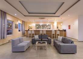 Zeus Hotels Palm Beach 3