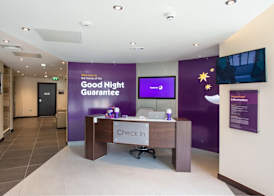 Premier Inn Farnborough Town Centre 2