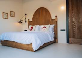 To Be Social House 4