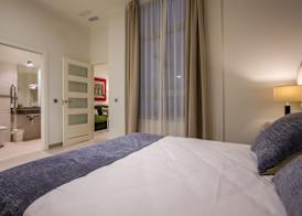 Welldone Cathedral Suites 5