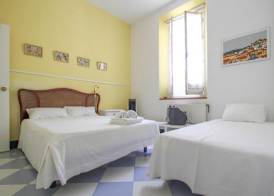 Hostal Las Acacias 5