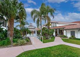 DoubleTree by Hilton Bakersfield 2