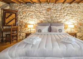 Petrino Eco Village 2