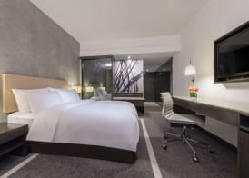 Gateway Hotel, Marco Polo 4